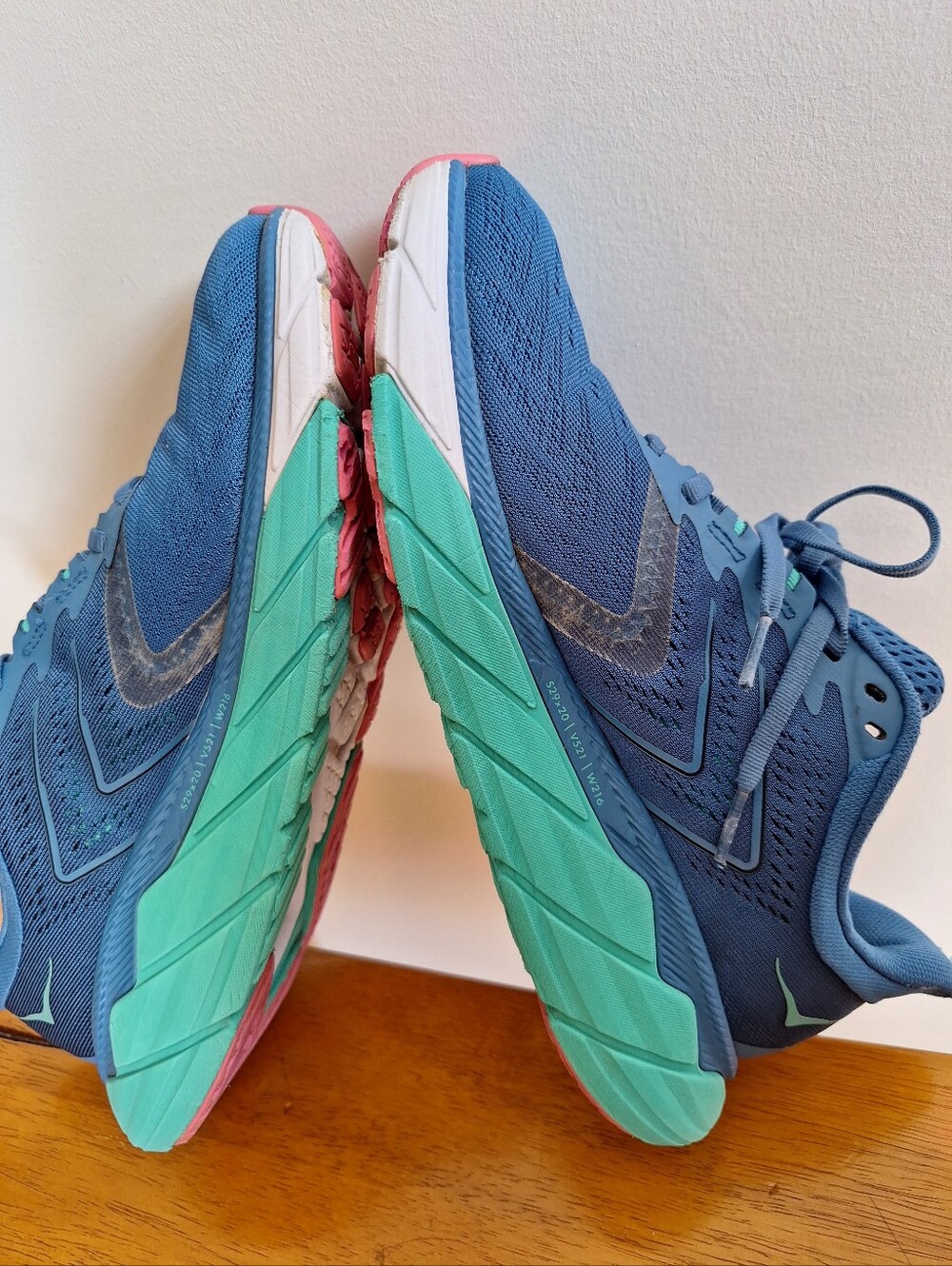 Hoka Arahi 5 Women's Vallarta Blue / Atlantis Size 9B - Picture 12 of 15